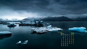 2018年5月唯美海洋月历桌面壁纸