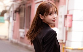 angelababy时尚街拍桌面壁纸
