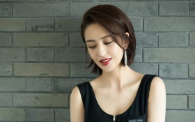 美女明星佟丽娅桌面壁纸