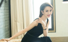 美女明星佟丽娅桌面壁纸