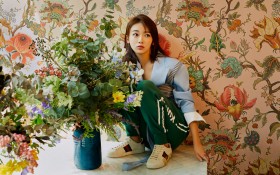 美女演员吴谨言桌面壁纸