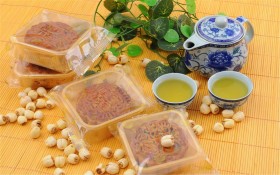 中秋节的月饼桌面壁纸