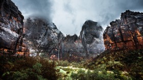 壮观的高山自然风景桌面壁纸