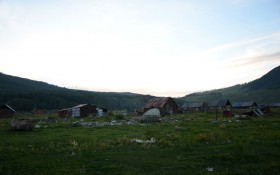 喀纳斯图瓦村夕阳自然风景桌面壁纸