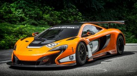 2015迈凯伦 McLaren 650S GT3跑车汽车桌面壁纸