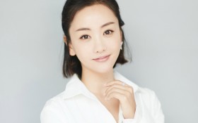 美女明星杨蓉桌面壁纸