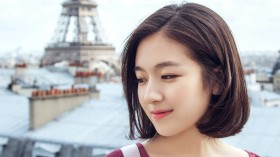 可爱调皮美女演员李兰迪桌面壁纸
