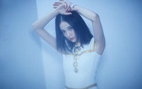 古力娜扎梦幻性感桌面壁纸
