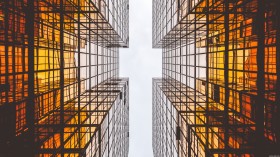 城市一角建筑风景桌面壁纸