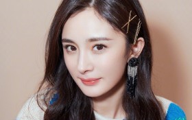 杨幂时尚写真桌面壁纸