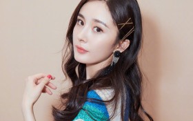 杨幂时尚写真桌面壁纸