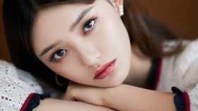 星女郎美女明星林允桌面壁纸