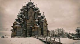 老旧建筑风景桌面壁纸