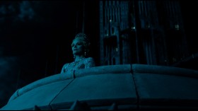 美国奇幻电影《沉睡魔咒2》桌面壁纸