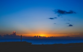 日本冲绳岛风景桌面壁纸