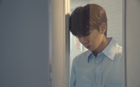 帅哥明星王源桌面壁纸
