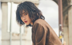 美女演员王梓薇桌面壁纸