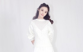 没有演员彭小苒桌面壁纸